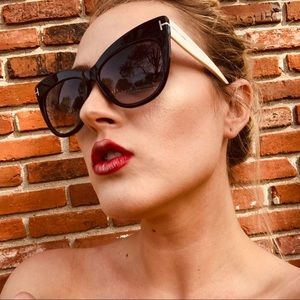 Tom Ford Cat Eye Nika Sunglasses